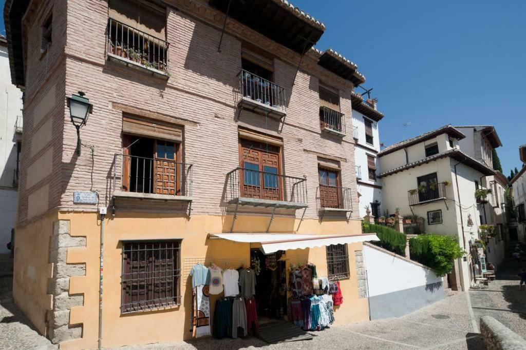 Spacious, Sunny And Quiet Albayzin Apartment Granada Exterior photo